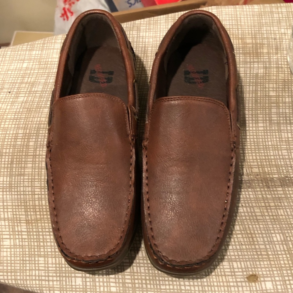 ID Required kids shoes Brand New!! Boys 4